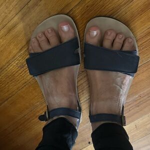 ZEAZOO BAREFOOT SANDALS SZ 40 minimalist lightweight navy  leather adjustable